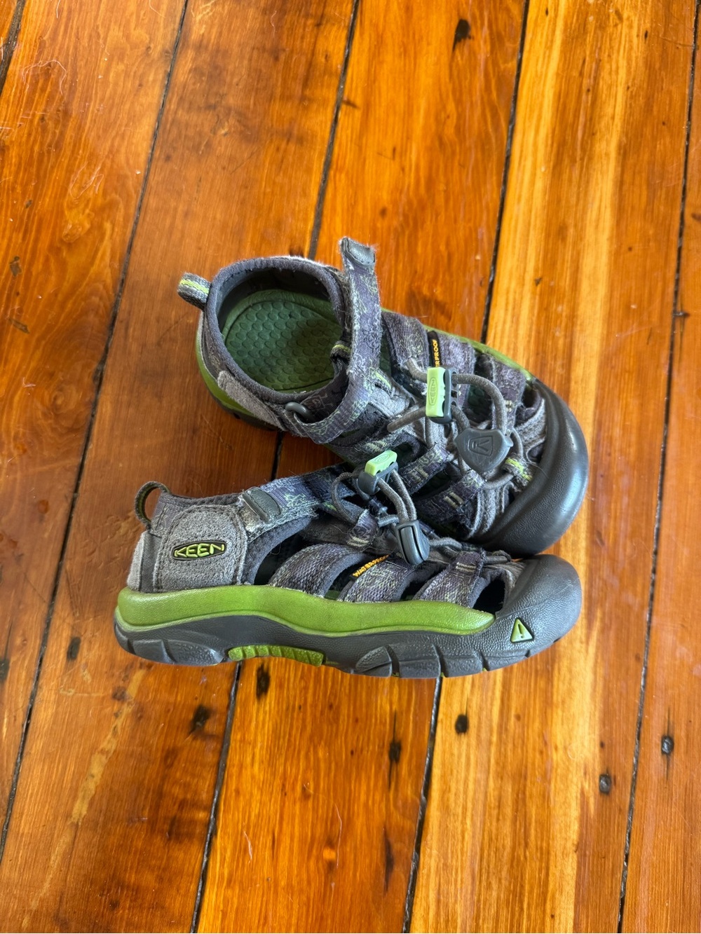KEEN Kids Gray Sandals with Green Accents